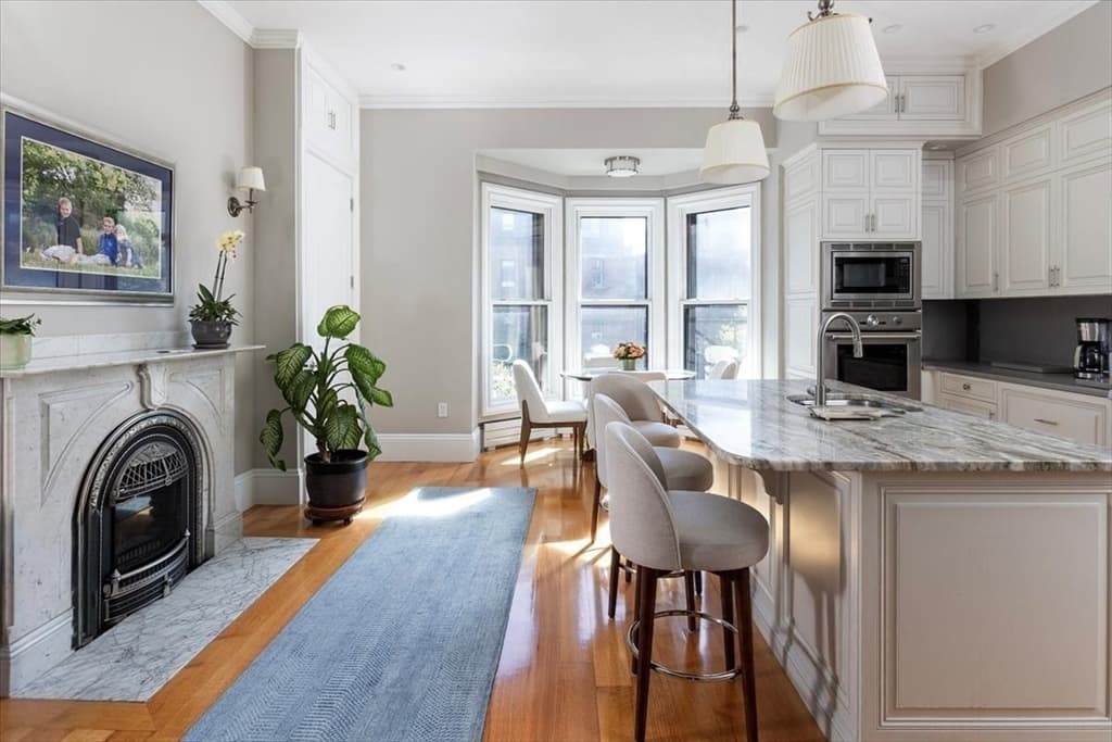 Single Family Residence at 214 Beacon, Boston MA 02116, Boston, photo 10 of 23