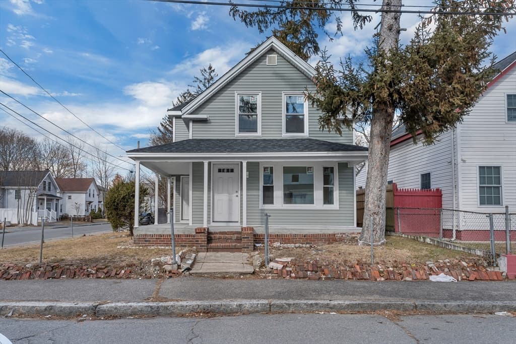 25 Tremont St, Brockton MA 02301