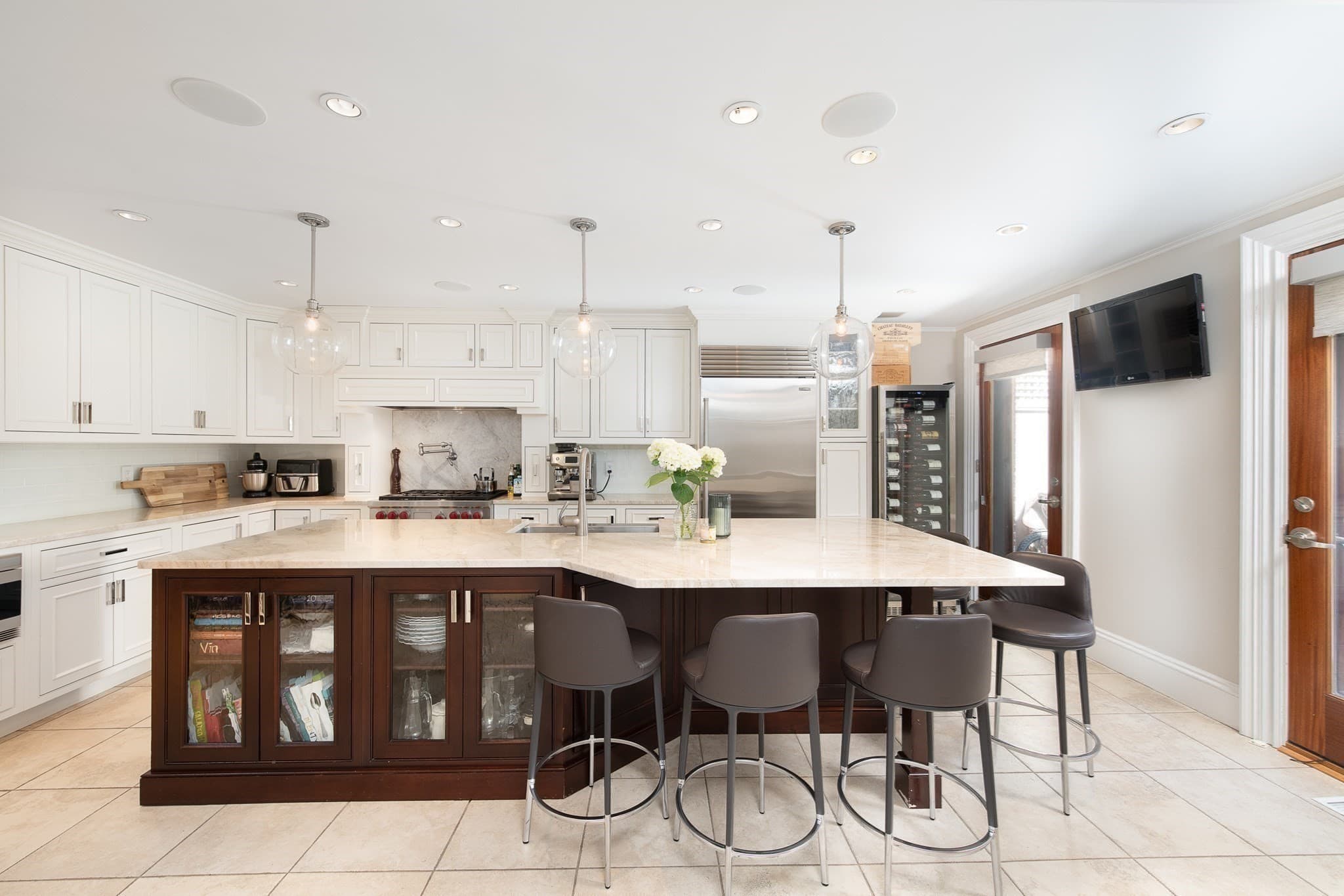 Single Family Residence at 340 Marlborough St, Boston MA 02115, photo 13 of 42