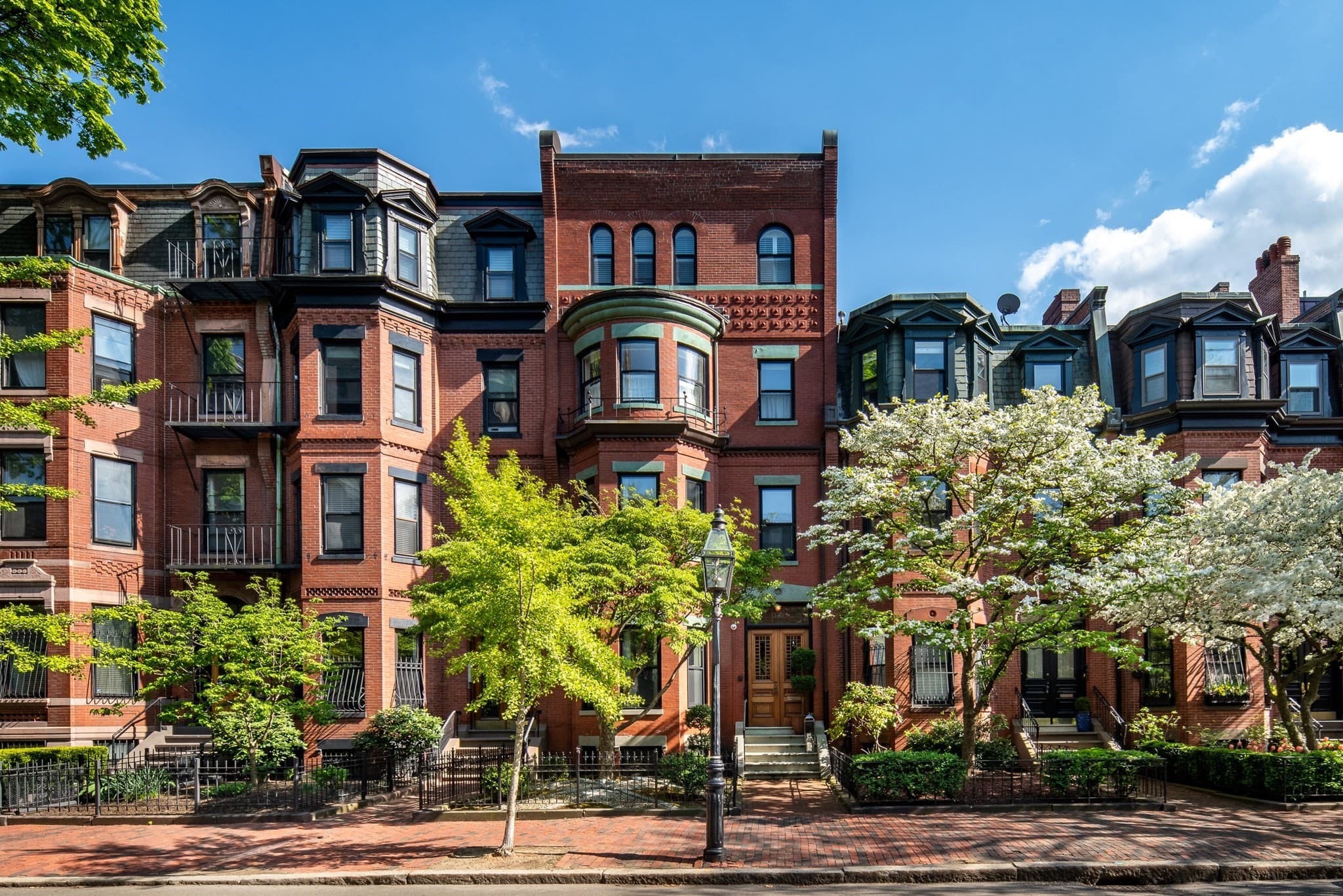 340 Marlborough St, Boston MA 02115