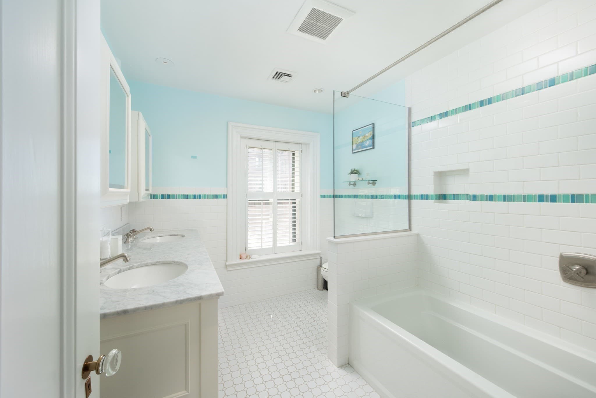 Single Family Residence at 340 Marlborough St, Boston MA 02115, photo 28 of 42
