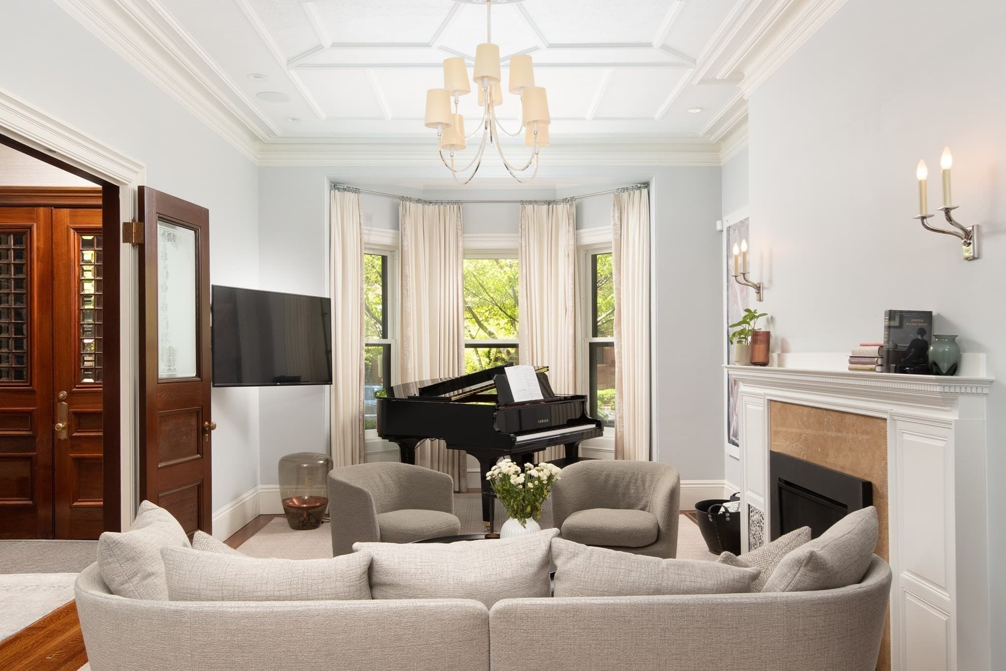 Single Family Residence at 340 Marlborough St, Boston MA 02115, photo 5 of 42