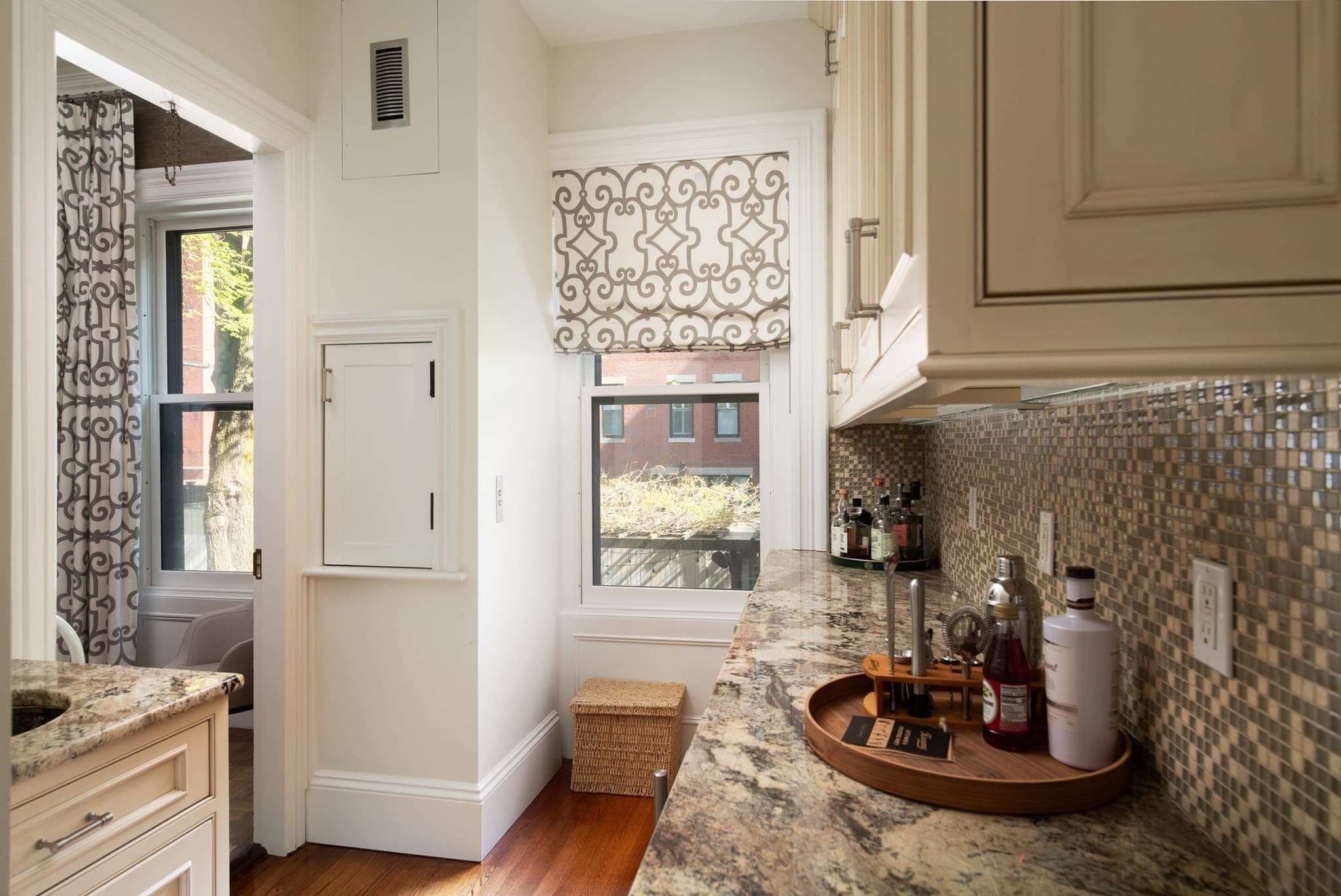 Single Family Residence at 340 Marlborough St, Boston MA 02115, photo 11 of 42