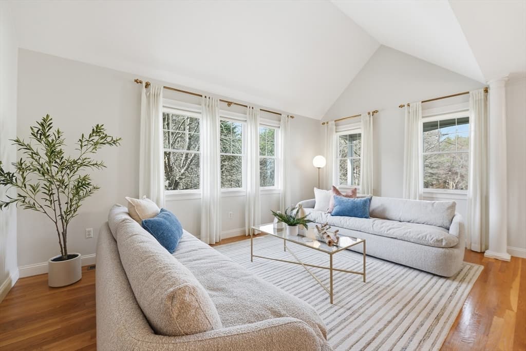Condominium at 11 Longmeadow Way # 11, Acton MA 01720, photo 3 of 29