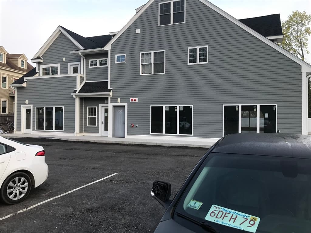 147 S Main St, Cohasset MA 02025 photo 2