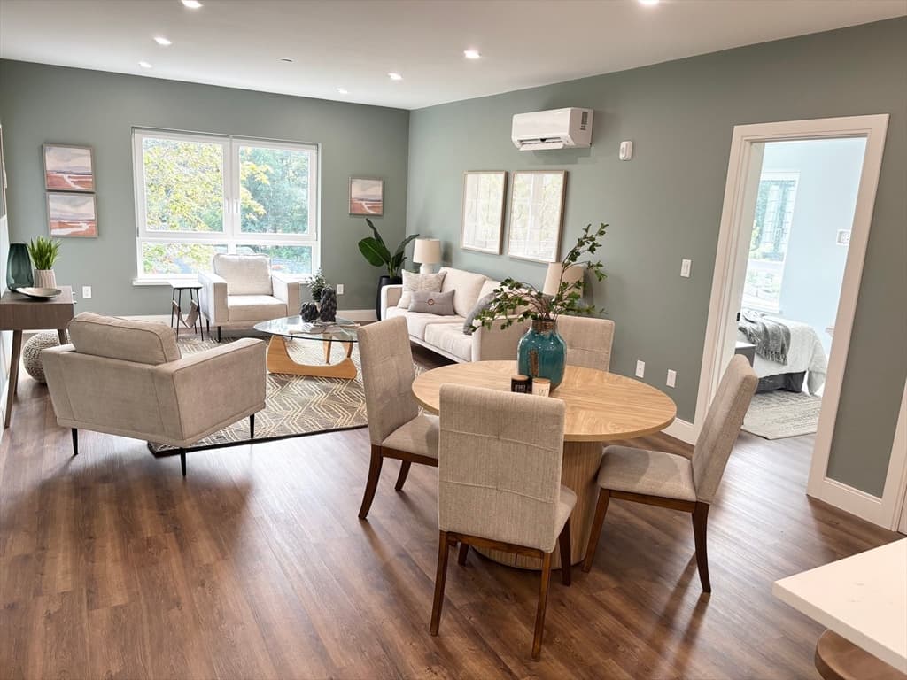 Condominium at 1391 Main Street # 301, Walpole MA 02081, photo 8 of 22