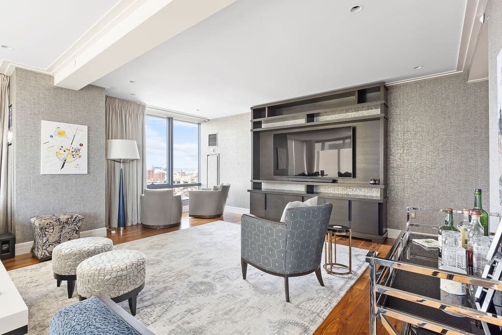 Condominium at 1 Avery # 27B, Boston MA 02111, photo 13 of 42