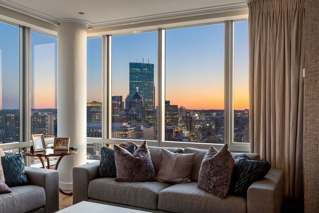 Condominium at 1 Avery # 27B, Boston MA 02111, photo 21 of 42