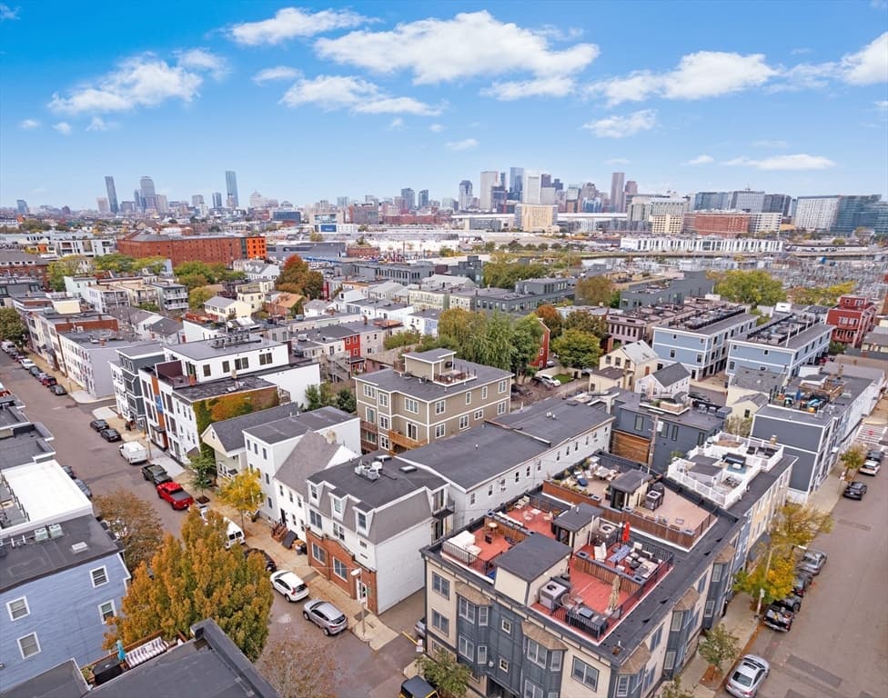 1-4 Schrepel Pl, Boston MA 02127 photo 12