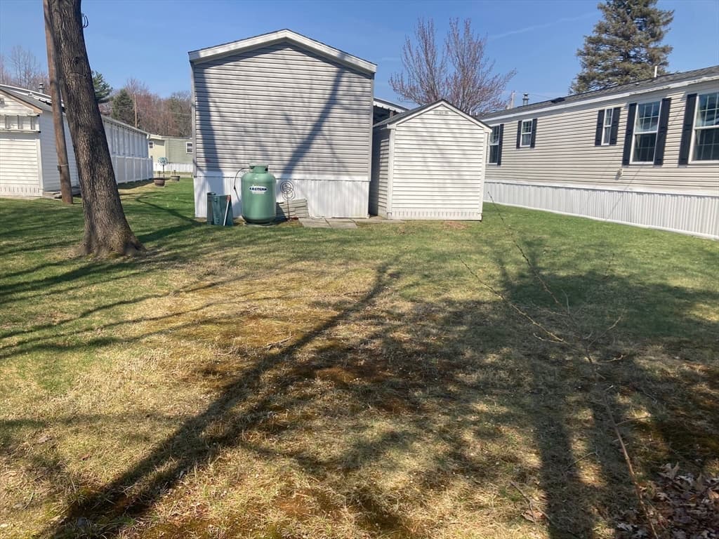 556 Central Street # 11, Leominster MA 01453 photo 15