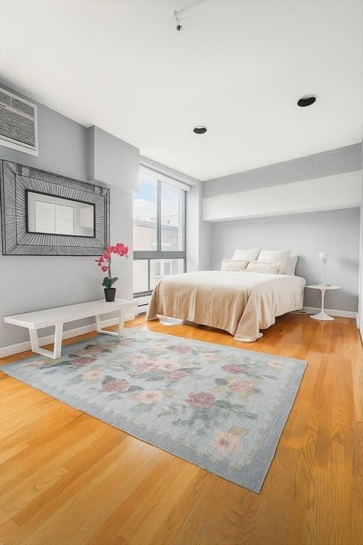 Condominium at 12 Stoneholm St # 520, Boston MA 02115, photo 6 of 13