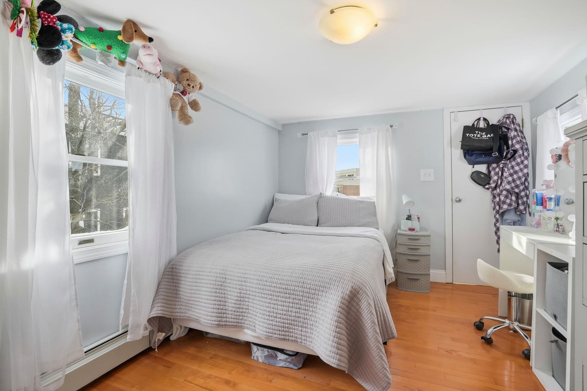 2 Family - 2 Units Up/Down at 15 G, Boston MA 02127, Boston, photo 20 of 26