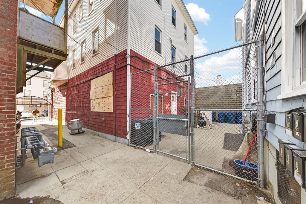 114-116 County Street, New Bedford MA 02744 photo 5