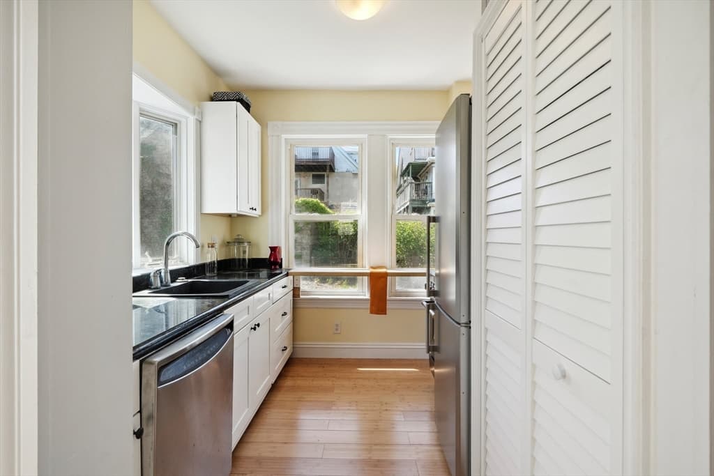 9 Kidder Ave # 2, Somerville MA 02144 photo 3