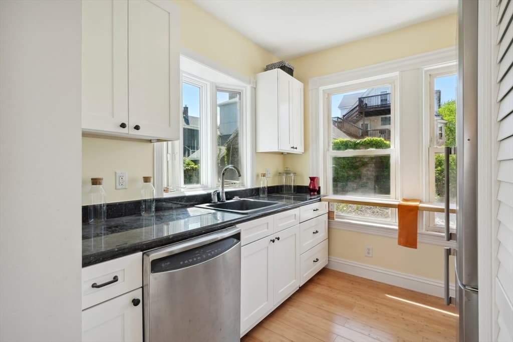 9 Kidder Ave # 2, Somerville MA 02144 photo 11