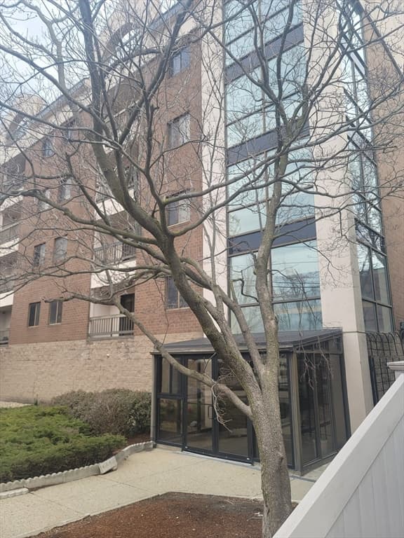 24 Corey St # 201, Everett MA 02149