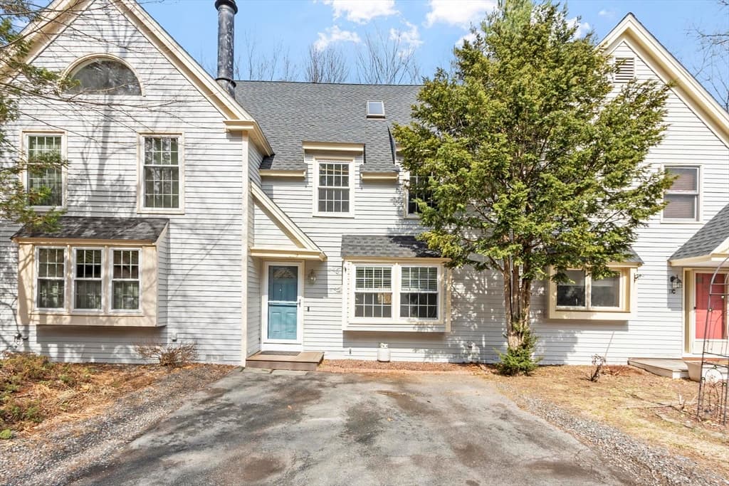 111 Brigham St # 11B, Hudson MA 01749