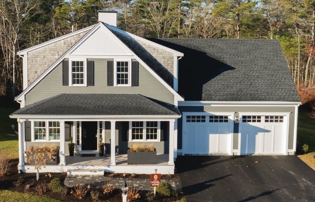 Single Family Residence at 41 Bay Shore Drive, Plymouth MA 02360, photo 2 of 32