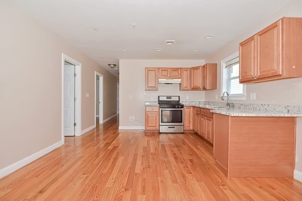 3 Family at 35 Ellington St, Boston MA 02121, Boston, photo 13 of 39