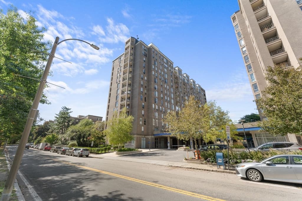 Commercial Sale at 77 Pond Aven., Brookline MA 02445, photo 3 of 29