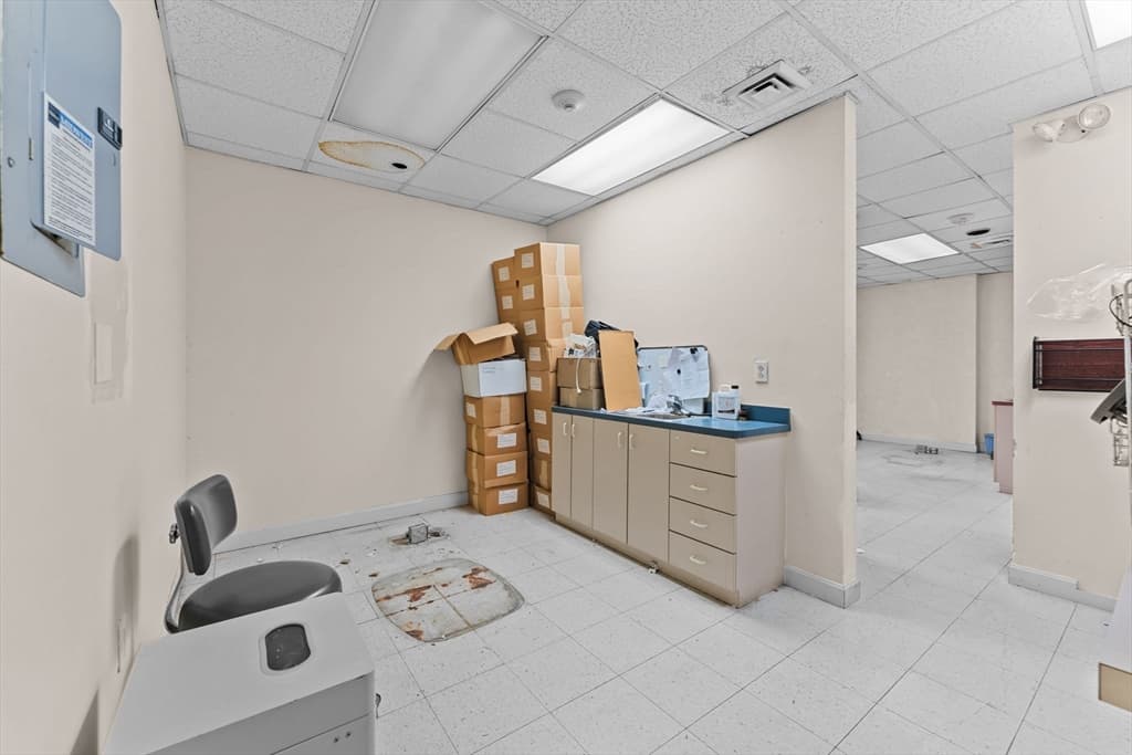 Commercial Sale at 77 Pond Aven., Brookline MA 02445, photo 21 of 29