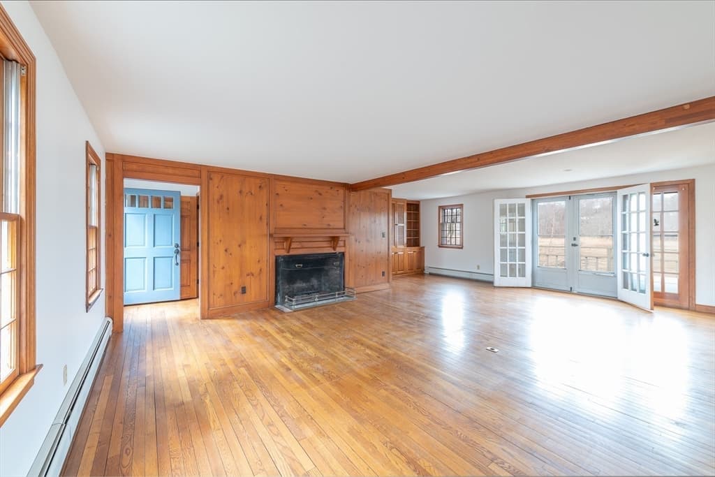 Single Family Residence at 72 Loop Rd, Falmouth MA 02540, photo 12 of 35