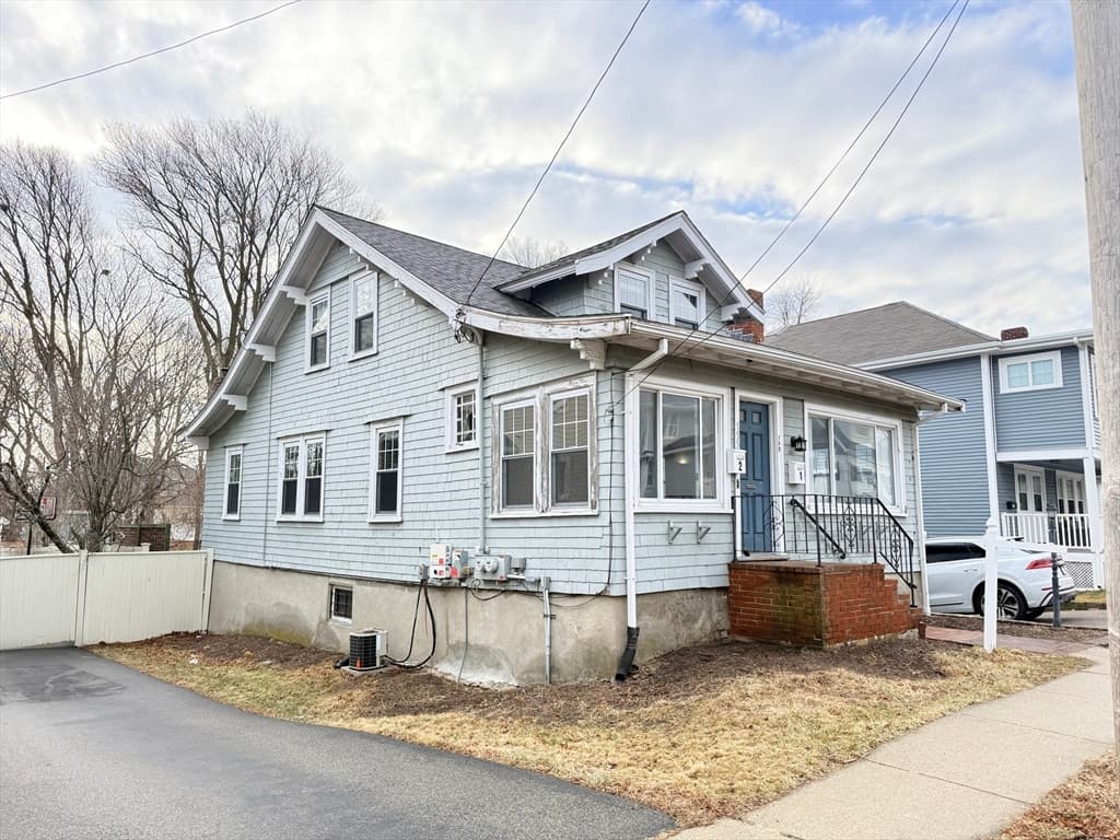 153-155 Vassall St, Quincy MA 02170