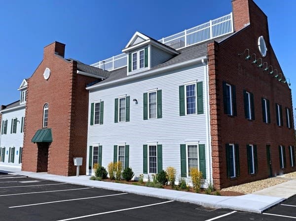 100 Boston Rd, Groton MA 01450