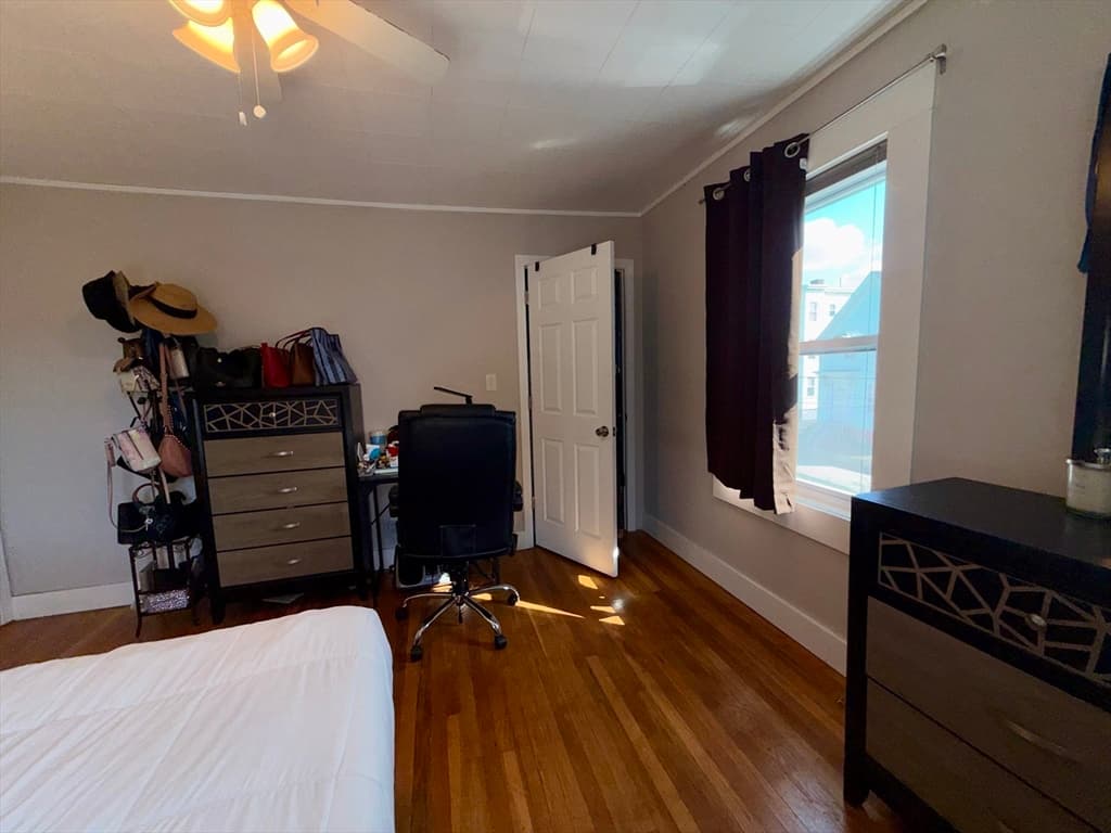 26 Kirtland St, Lynn MA 01905 photo 10