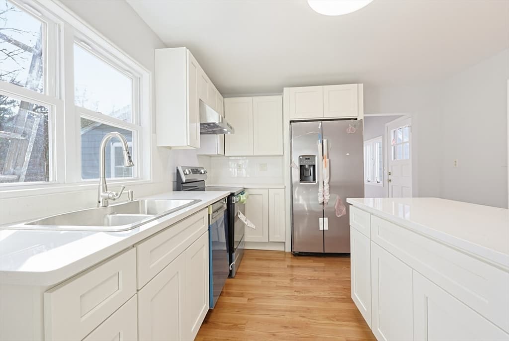 Single Family Residence at 234 York St, Canton MA 02021, Canton, photo 6 of 38