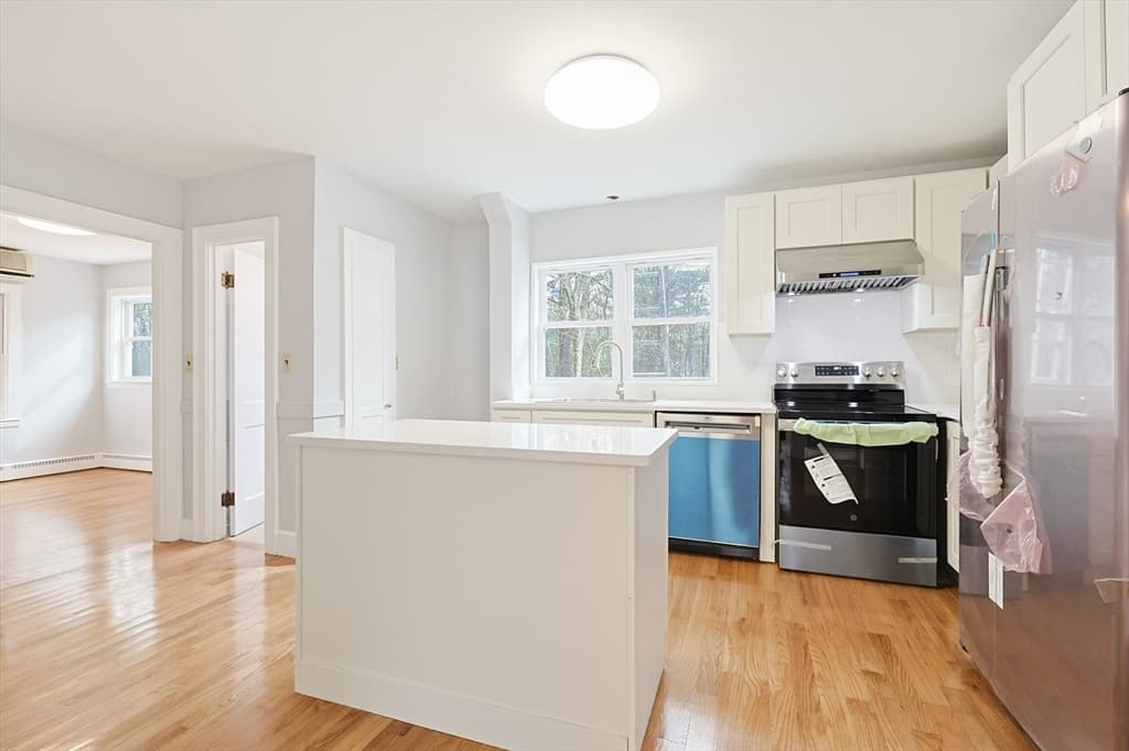 Single Family Residence at 234 York St, Canton MA 02021, Canton, photo 3 of 38