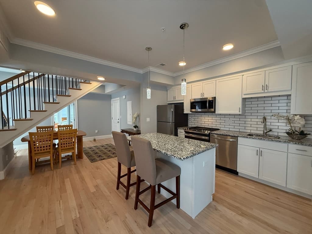 Condominium at 7 Waumbeck St, Boston MA 02121, photo 10 of 21