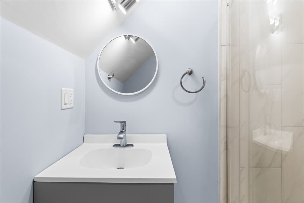 Condominium at 7 Waumbeck St, Boston MA 02121, photo 15 of 21