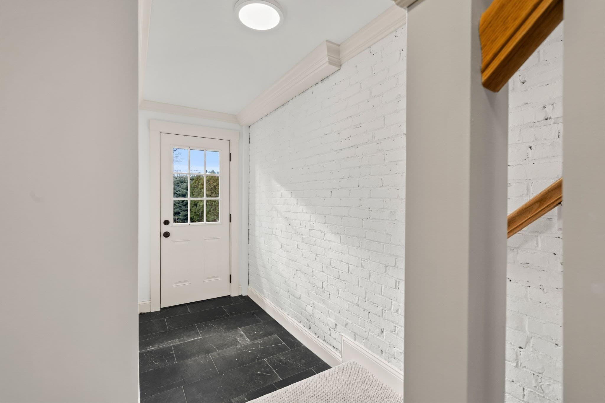 Single Family Residence at 23 Ward St, Woburn MA 01801, Woburn, photo 20 of 41