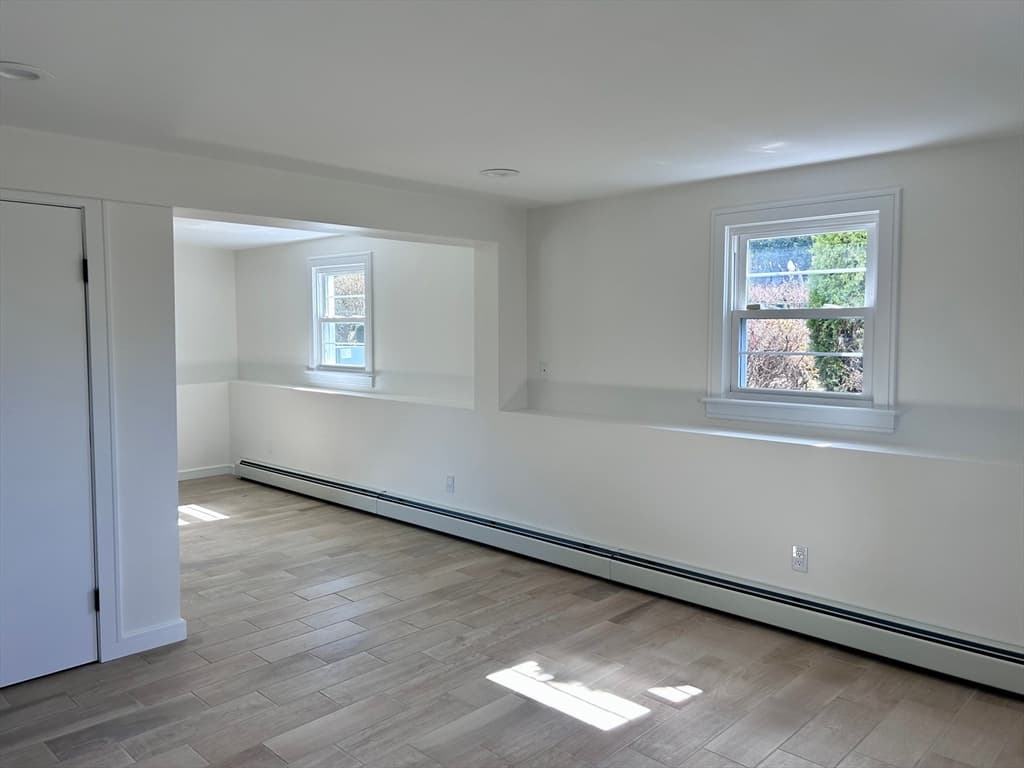 Single Family Residence at 585 N Eastern Ave, Fall River MA 02720, photo 23 of 26