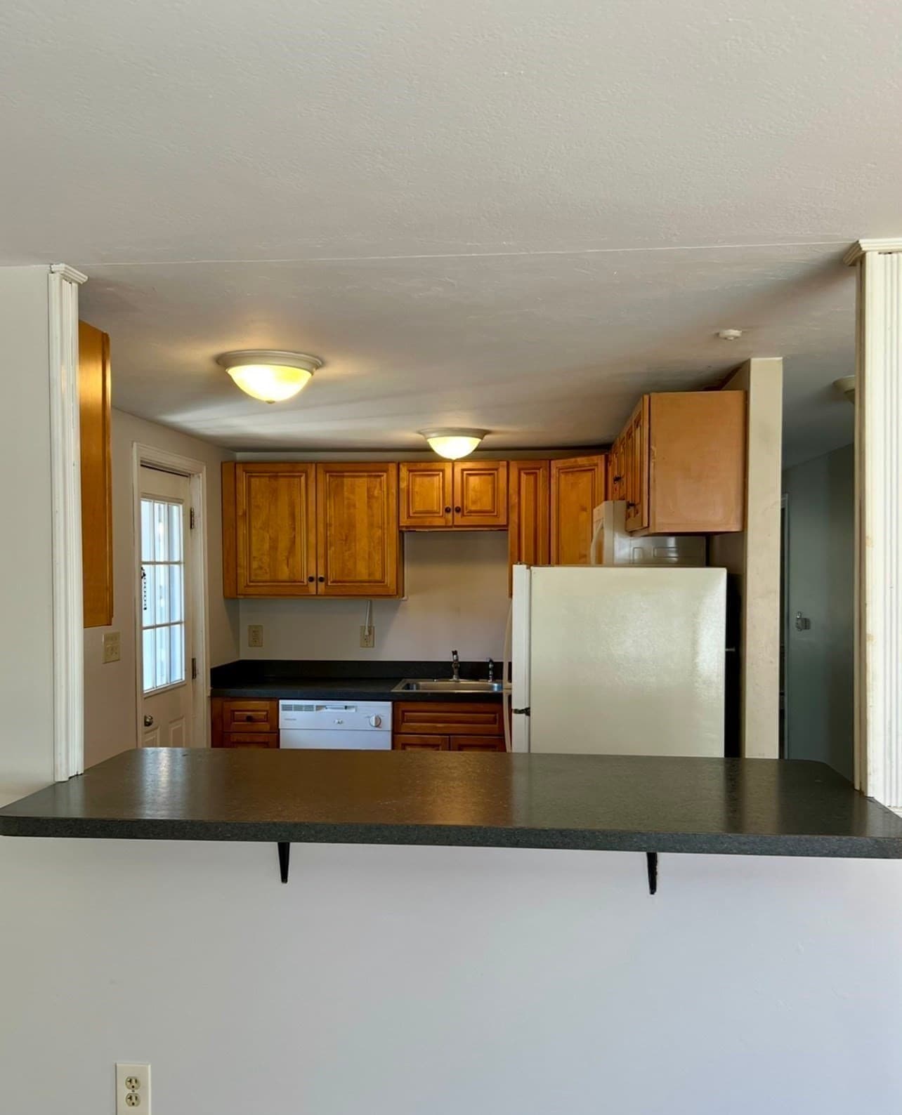 Multi Family at 10 Edgemere Rd, Quincy MA 02169, photo 7 of 38