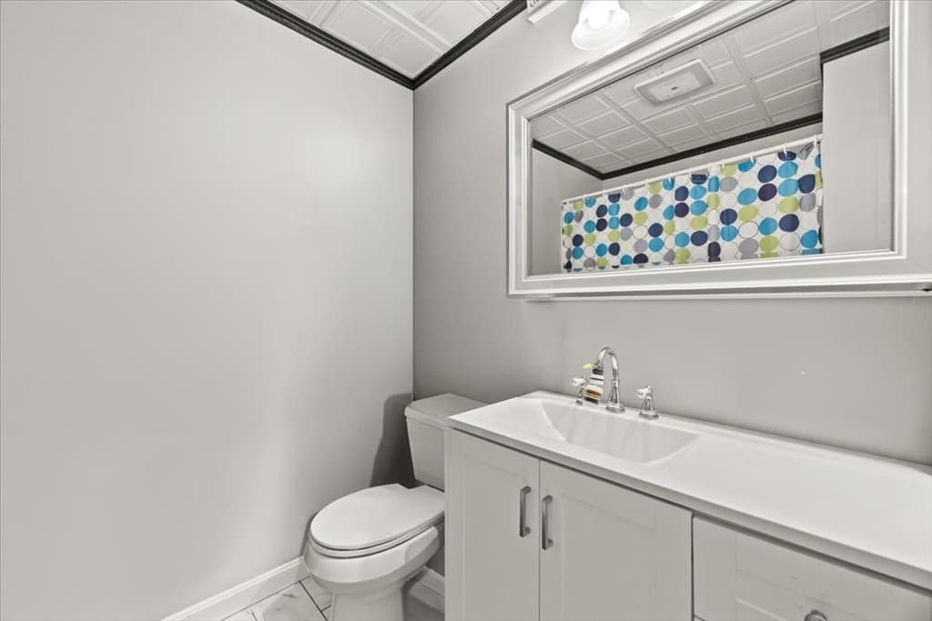 Single Family Residence at 1576 N Main St, Fall River MA 02720, photo 14 of 19