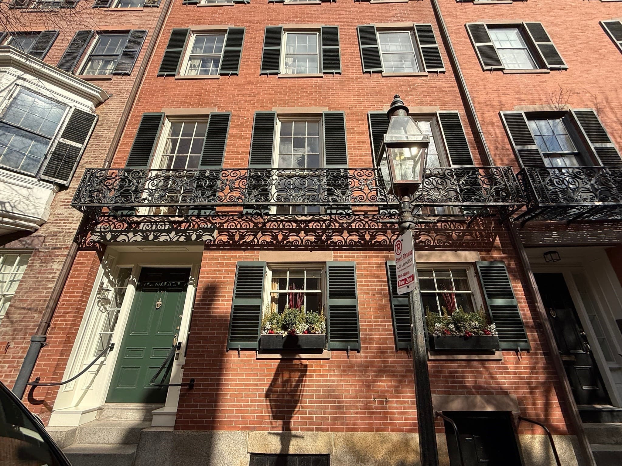 Single Family Residence at 9 West Cedar St, Boston MA 02108, photo 2 of 18