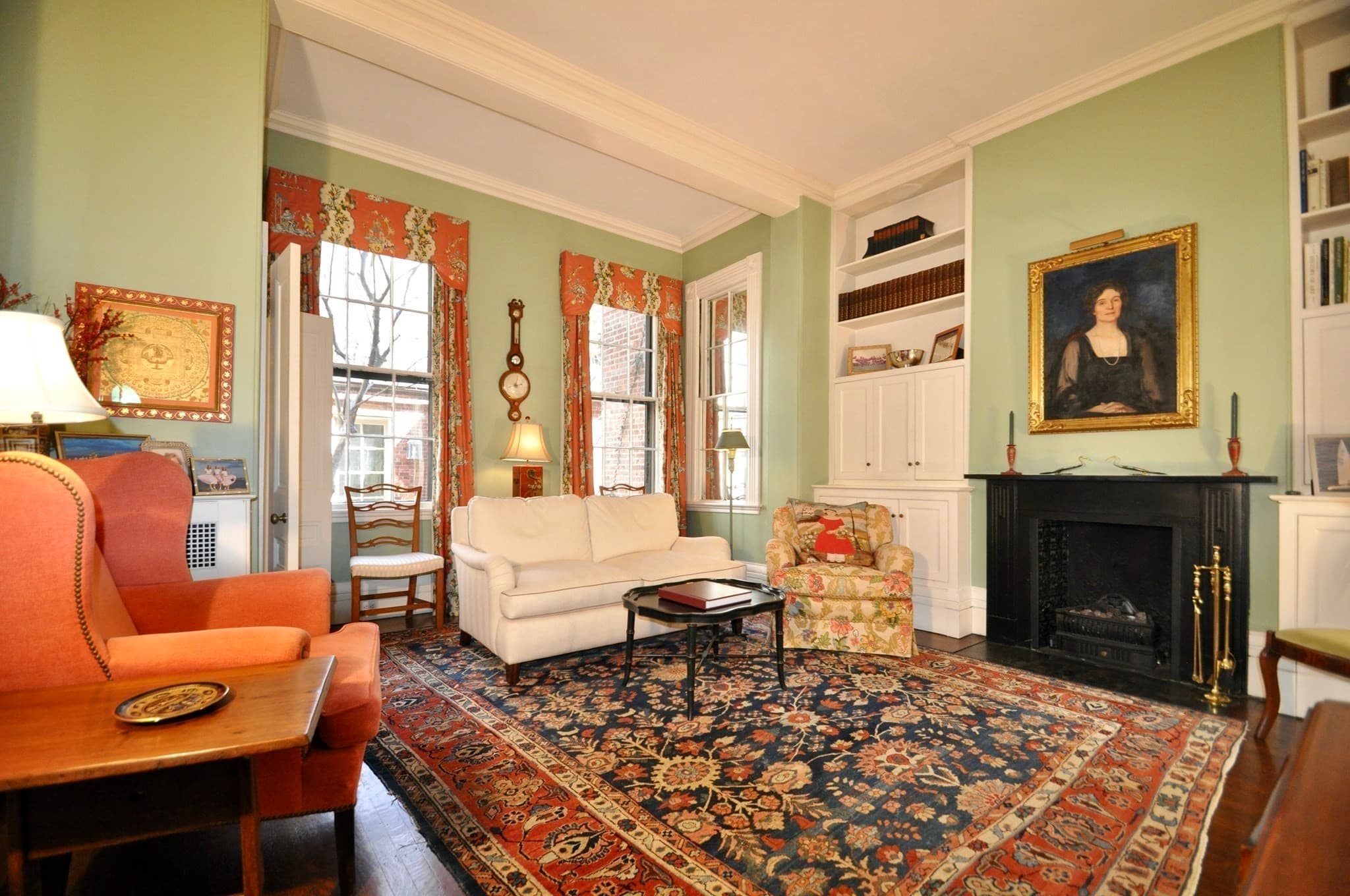 Single Family Residence at 9 West Cedar St, Boston MA 02108, photo 7 of 18
