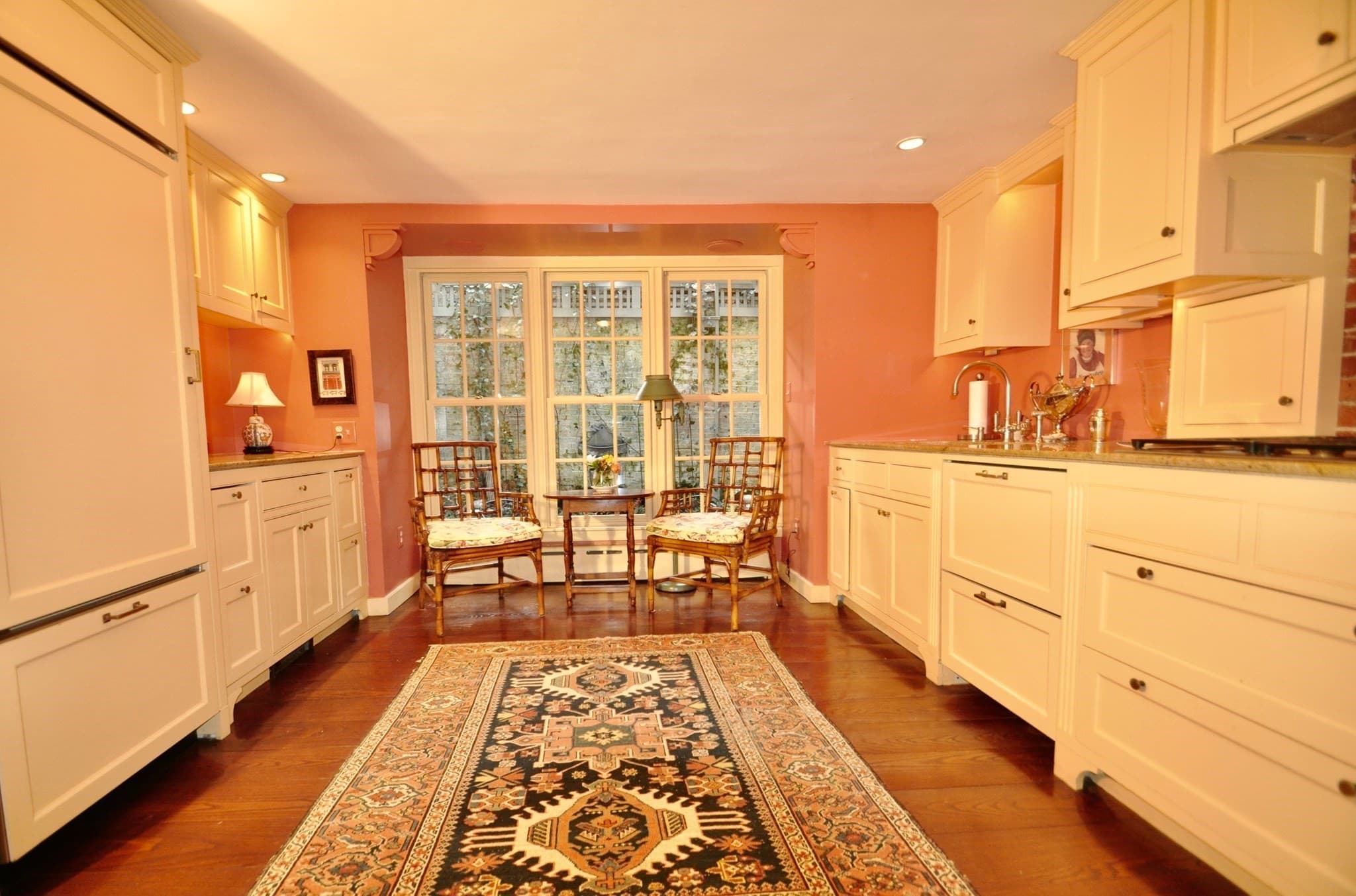 Single Family Residence at 9 West Cedar St, Boston MA 02108, photo 9 of 18