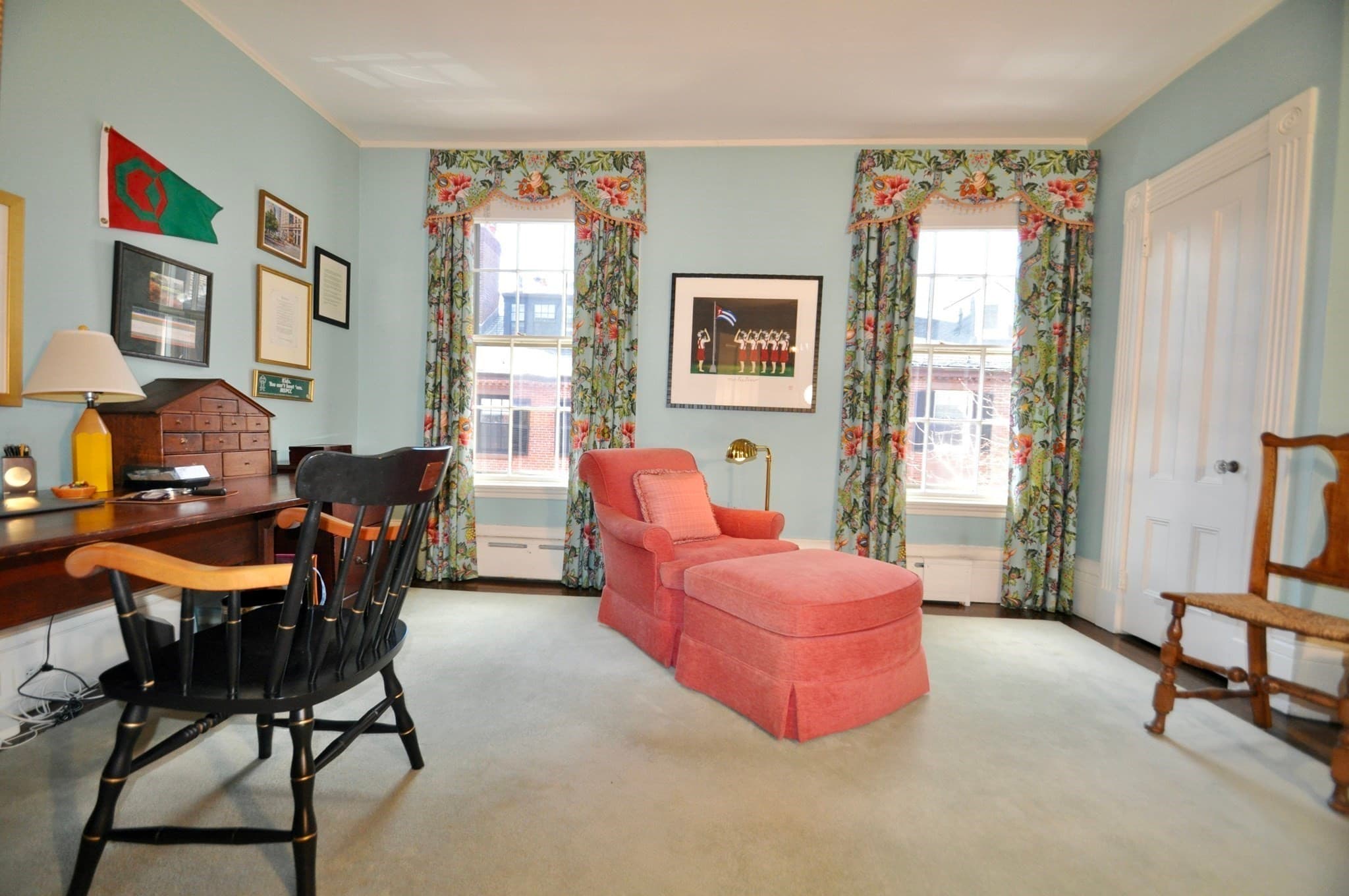 Single Family Residence at 9 West Cedar St, Boston MA 02108, photo 15 of 18