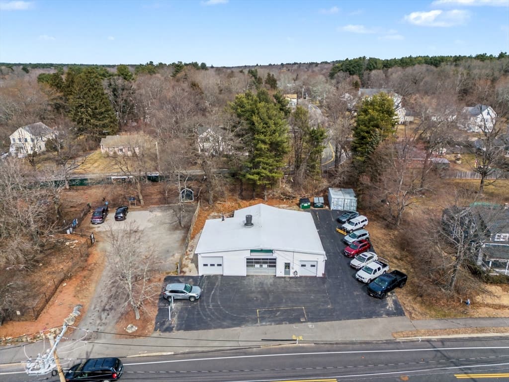 298 Village Street, Medway MA 02053
