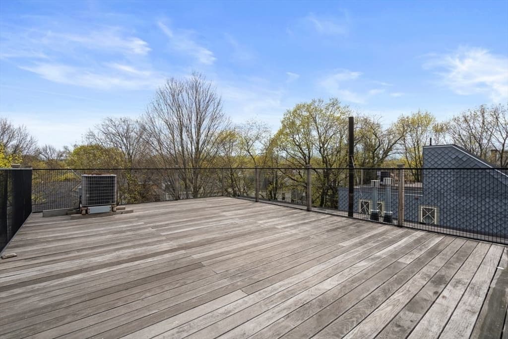 53 Winslow Road, Brookline MA 02446 photo 17