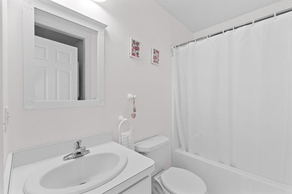 Single Family Residence at 105 Mixter, Holden MA 01520, photo 33 of 42