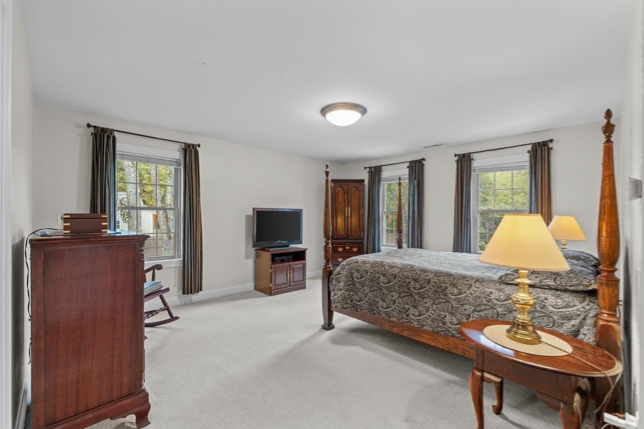 Single Family Residence at 105 Mixter, Holden MA 01520, photo 21 of 42
