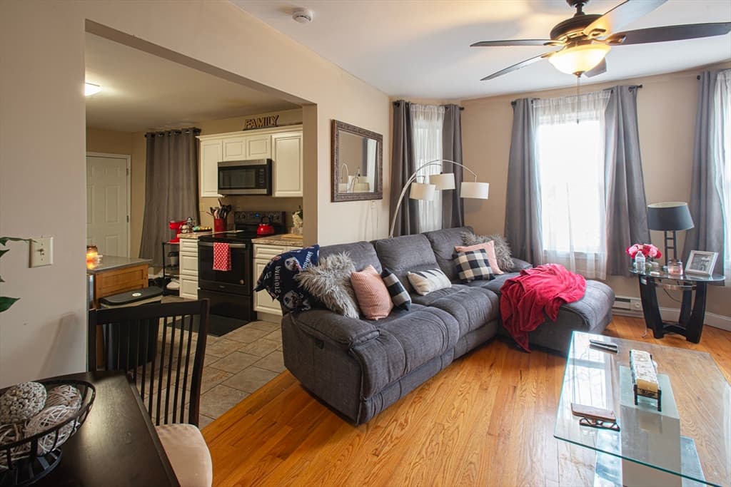 1022-1024 Hampden St, Holyoke MA 01040 photo 19