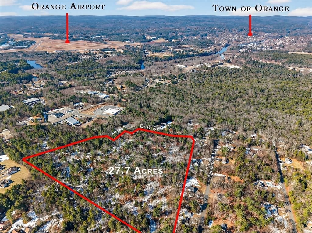 52 East Rd, Orange MA 01364