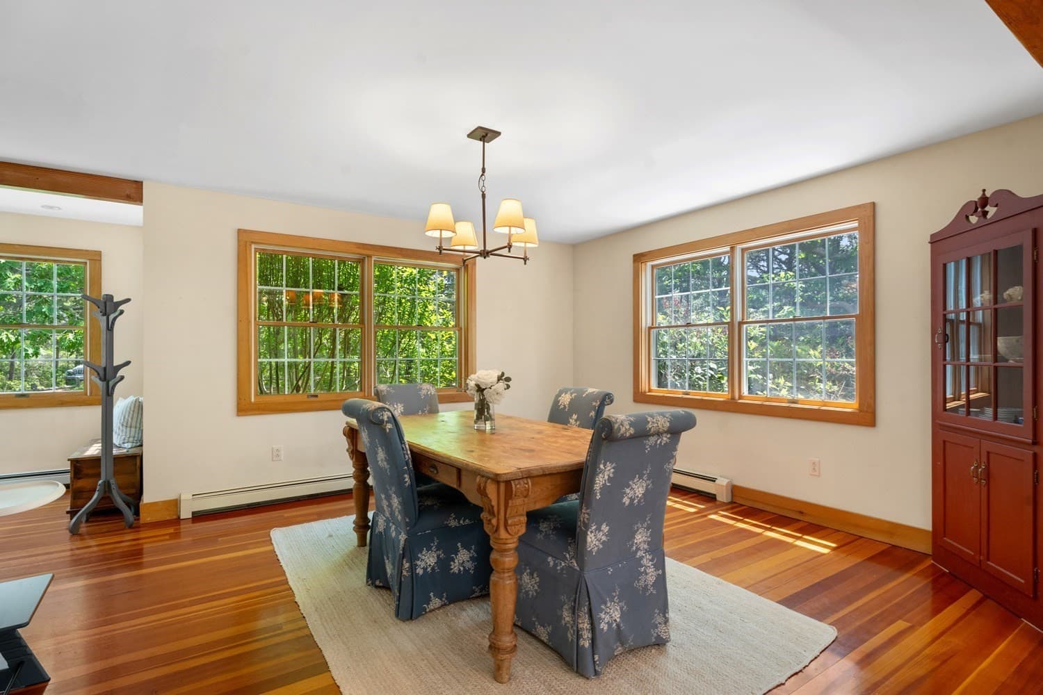 Single Family Residence at 111 Charles Neck Way, West Tisbury MA 02575, photo 5 of 21