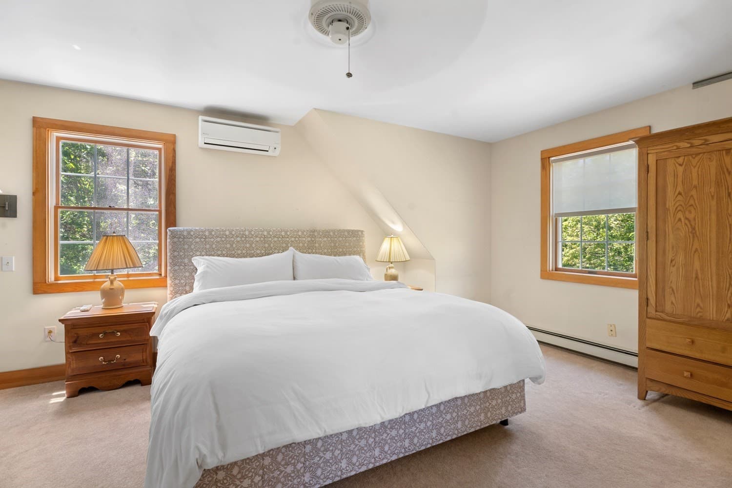 Single Family Residence at 111 Charles Neck Way, West Tisbury MA 02575, photo 11 of 21