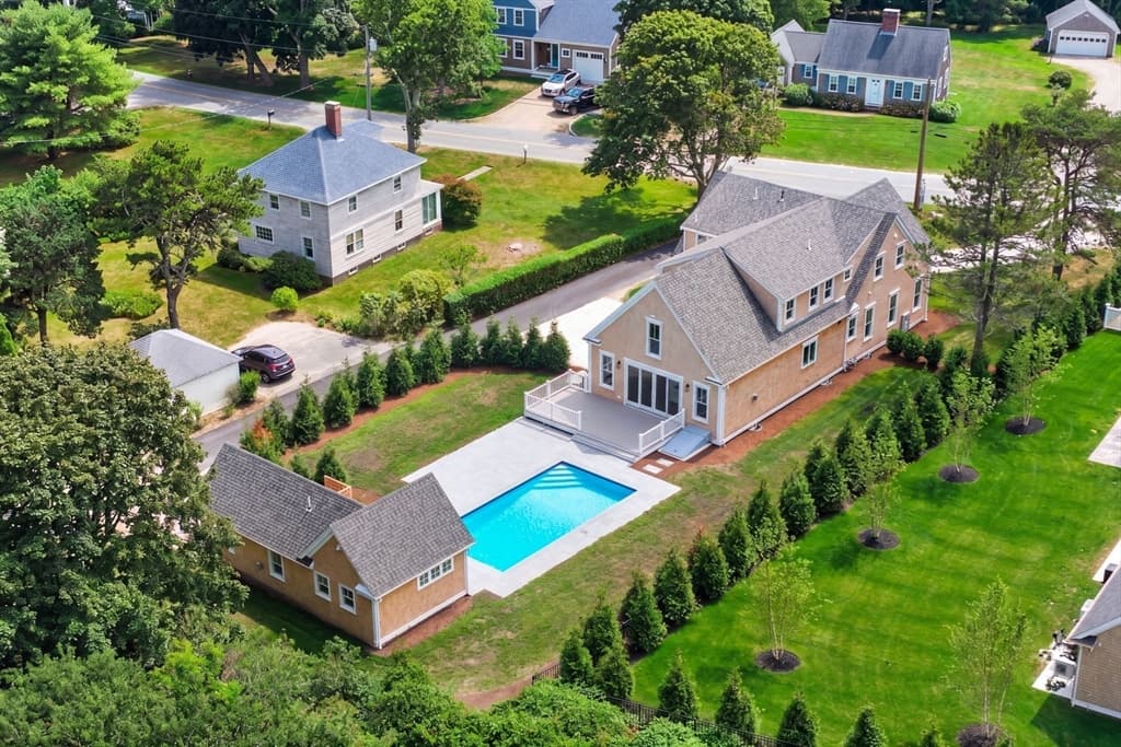 Single Family Residence at 222 Barcliff, Chatham MA 02633, Chatham, photo 4 of 26
